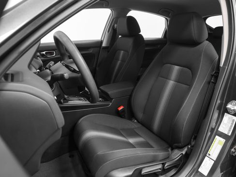 Used 2024 Honda Civic LX image 5