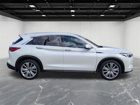 Used 2022 INFINITI QX50 Sensory w/ Cargo Package image 6