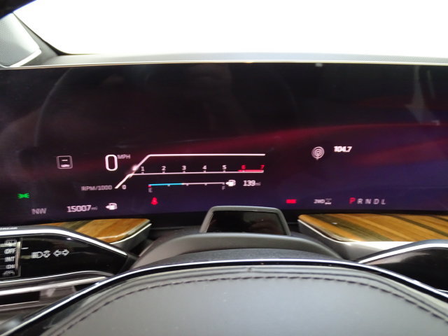Used 2025 Cadillac Escalade ESV Sport Platinum AWD/4WD image 19