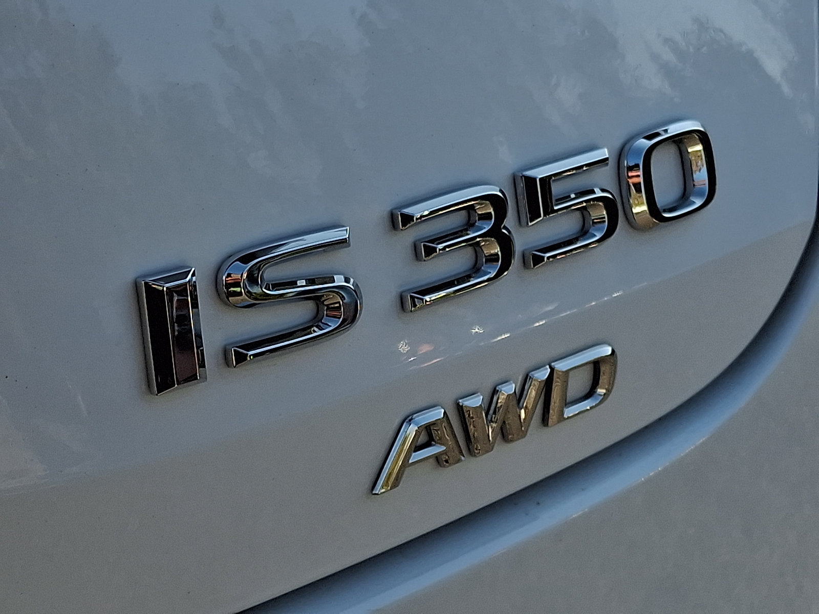 Certified 2025 Lexus IS 350 F Sport AWD/4WD image 31