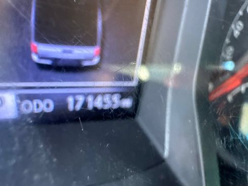 Used 2018 Toyota Tacoma SR RWD image 16