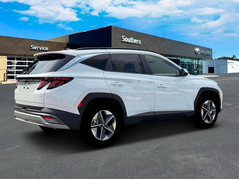 New 2026 Hyundai Tucson SEL image 9