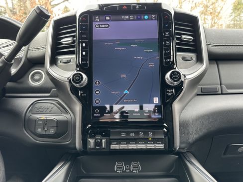 New 2026 RAM 4500 4x4 Crew Cab DRW image 7