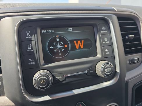 Used 2017 RAM 1500 Express w/ Express Value Package image 25