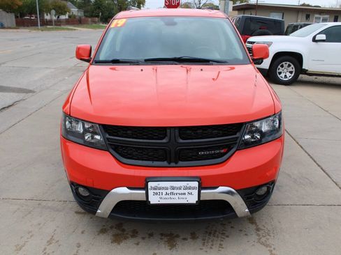 Used 2019 Dodge Journey Crossroad w/ Popular Equipment Group image 4