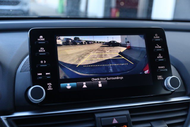 Used 2018 Honda Accord Sport image 17