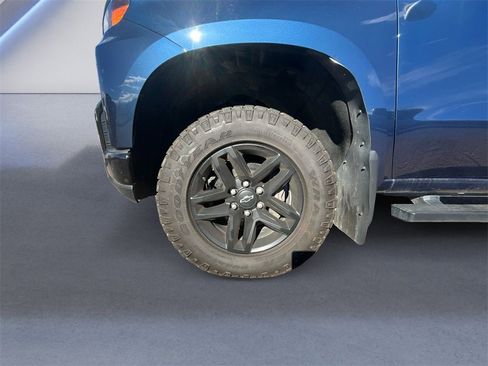 Used 2022 Chevrolet Silverado 1500 Custom Trail Boss image 14