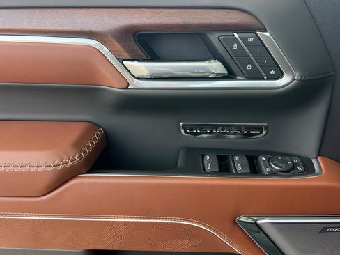 New 2026 GMC Sierra 1500 Denali Ultimate AWD/4WD image 8