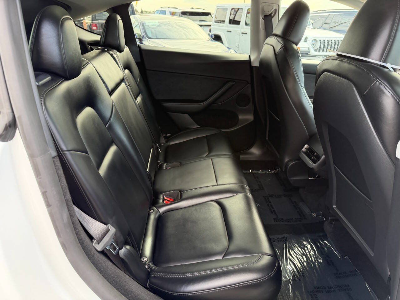 Used 2023 Tesla Model Y Performance AWD/4WD image 28
