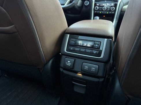 Used 2019 Subaru Ascent Touring AWD/4WD image 35