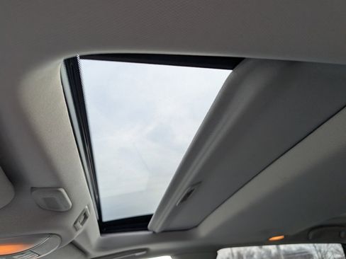 Used 2018 INFINITI QX60 Base w/ Deluxe Technology Package image 12