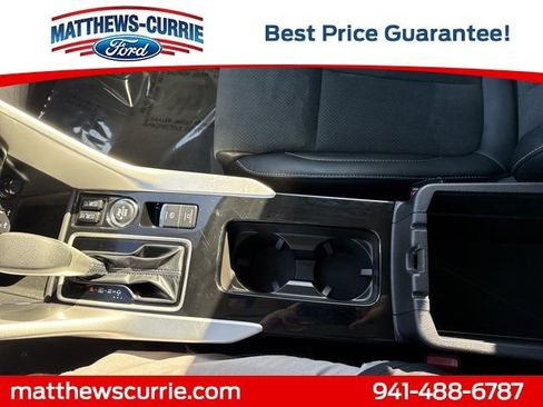 Used 2025 Mitsubishi Eclipse Cross SE image 21