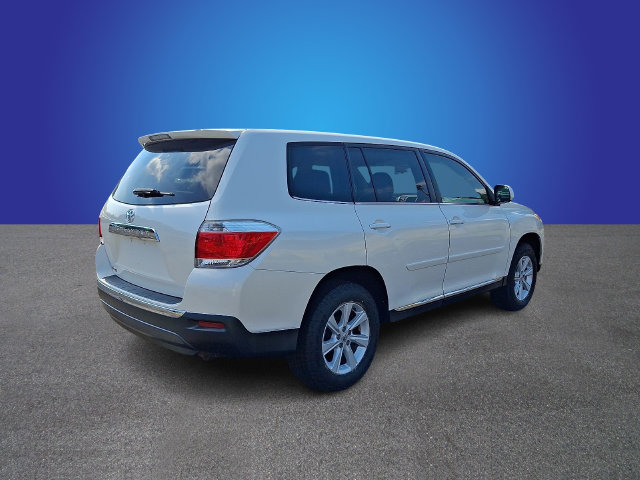 Used 2013 Toyota Highlander FWD image 4