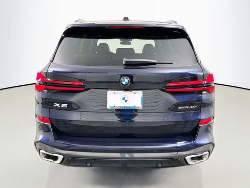 New 2026 BMW X5 sDrive40i image 6