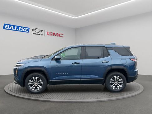 New 2026 Chevrolet Equinox LT w/ Convenience Package II image 4