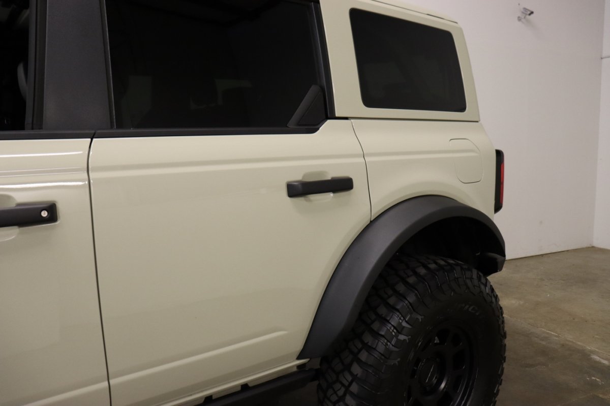Used 2026 Ford Bronco Badlands AWD/4WD image 12