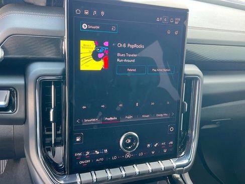 New 2026 GMC Yukon XL AT4 w/ AT4 Premium Plus Package AWD/4WD image 10