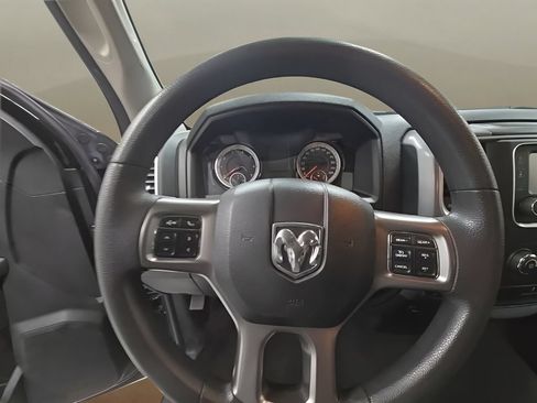 Used 2024 RAM 1500 Classic SLT AWD/4WD image 31