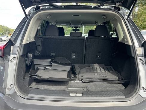 Certified 2023 Nissan Rogue S image 22