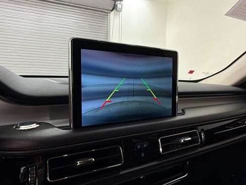 Used 2023 Lincoln Aviator 2WD image 20