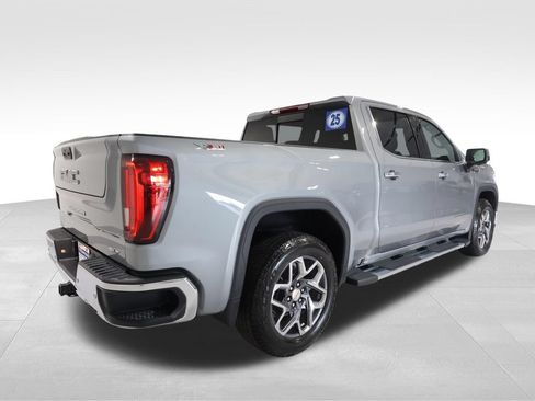 Used 2025 GMC Sierra 1500 SLT w/ SLT Premium Plus Package AWD/4WD image 4
