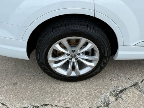 Used 2018 Audi Q7 3.0T Premium Plus image 51