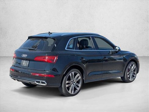Used 2018 Audi SQ5 Prestige w/ Prestige Package image 5