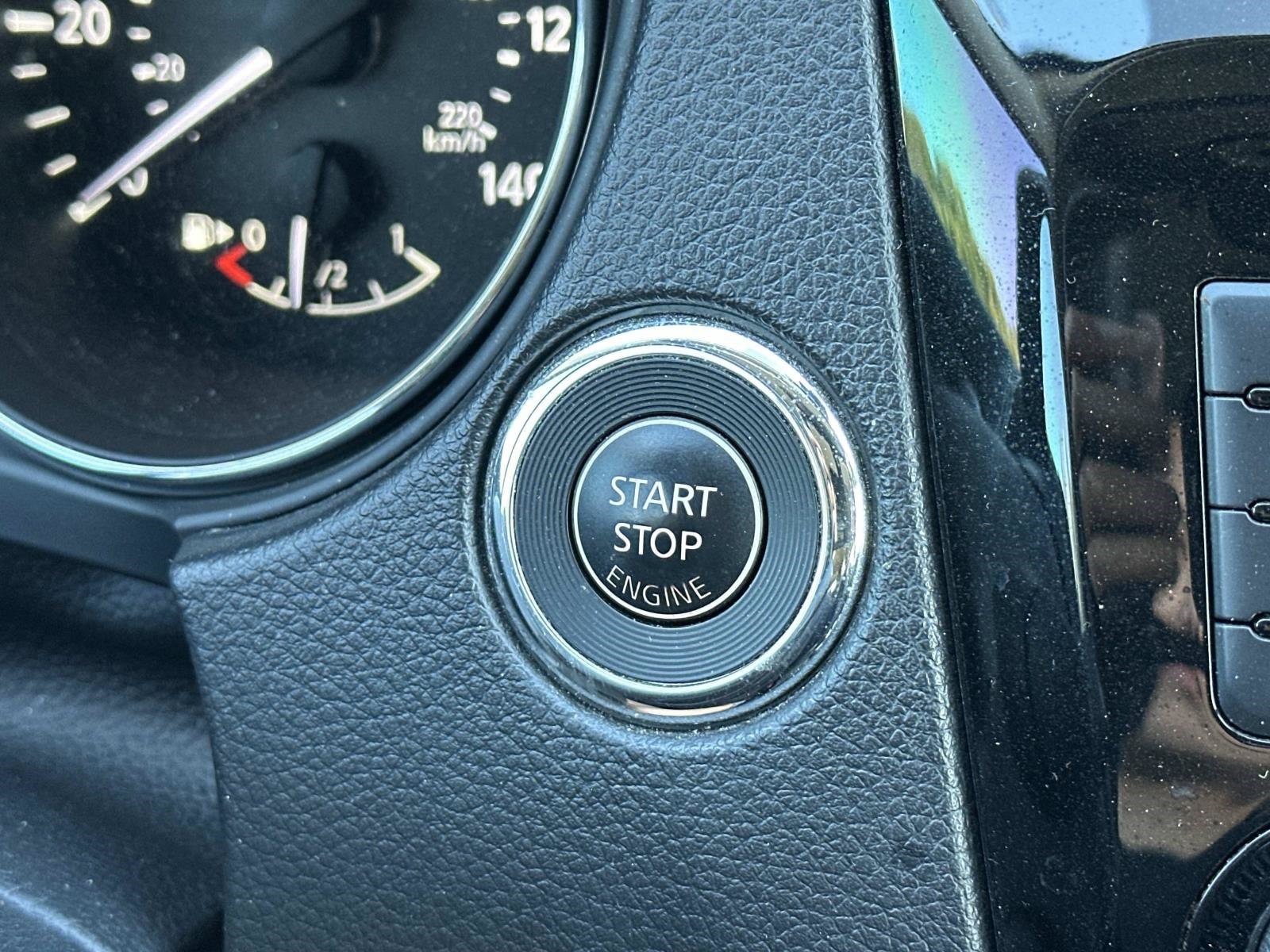 Used 2019 Nissan Rogue SV FWD image 27