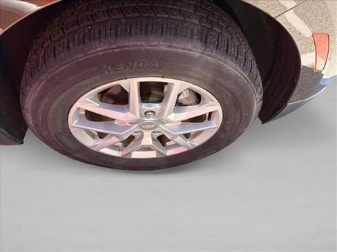 Used 2023 Chevrolet Equinox LT AWD/4WD image 9