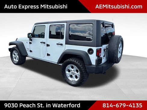 Used 2018 Jeep Wrangler Unlimited Sport S AWD/4WD image 5