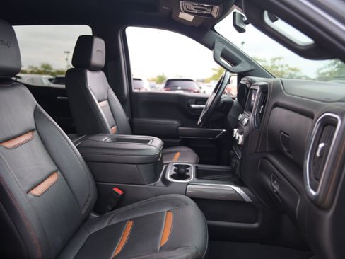 Used 2022 GMC Sierra 1500 AT4 w/ AT4 Preferred Package AWD/4WD image 36
