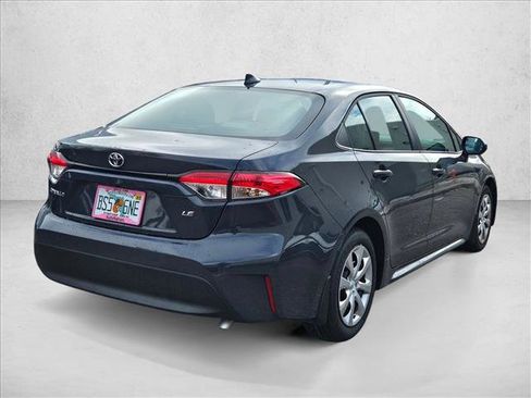 New 2025 Toyota Corolla LE image 2