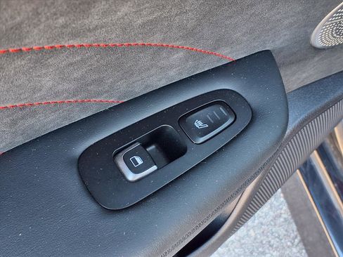 Used 2023 Kia Stinger GT2 image 28