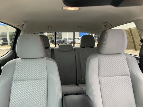 Used 2021 Toyota Tacoma SR5 image 18