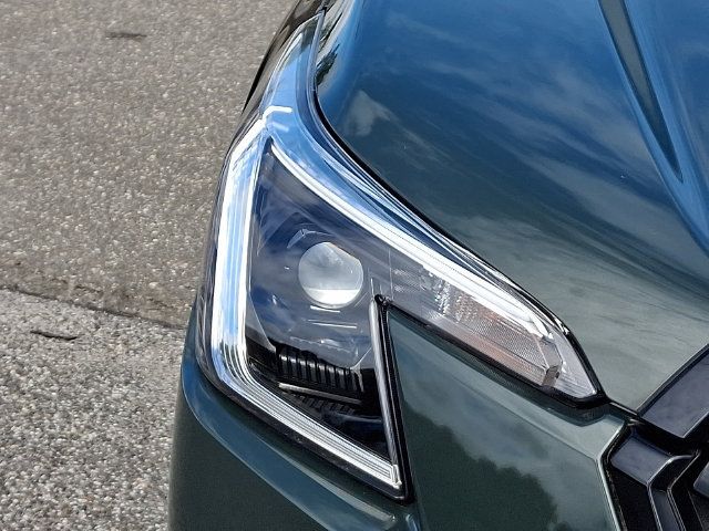 Used 2024 Subaru Forester AWD/4WD image 28