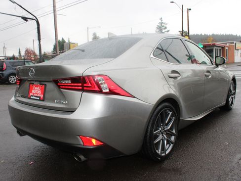 Used 2015 Lexus IS 250 image 5