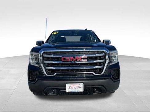 Used 2019 GMC Sierra 1500 SLE image 2