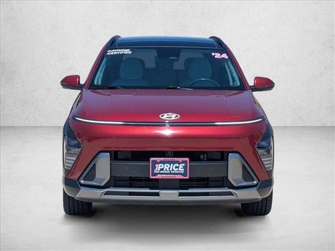 Used 2024 Hyundai Kona Limited AWD/4WD image 2