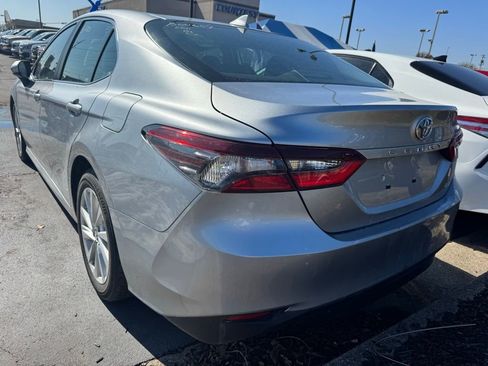 Used 2024 Toyota Camry LE image 3