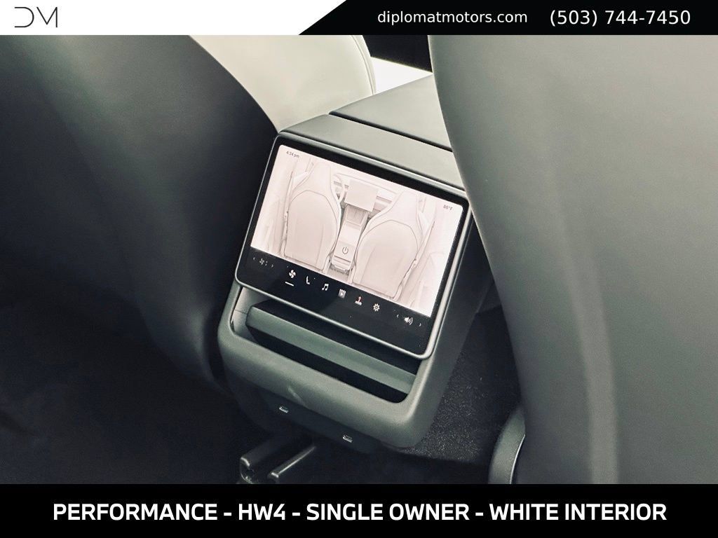 Used 2026 Tesla Model Y Performance AWD/4WD image 21