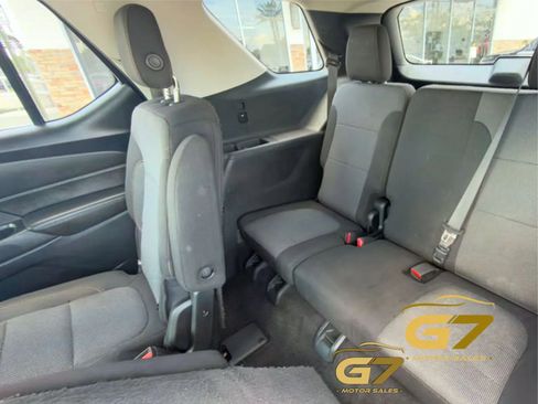 Used 2018 Chevrolet Traverse LT FWD image 12