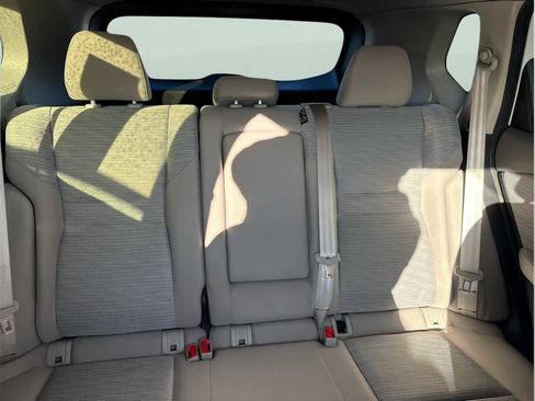 Used 2023 Nissan Rogue SV image 18