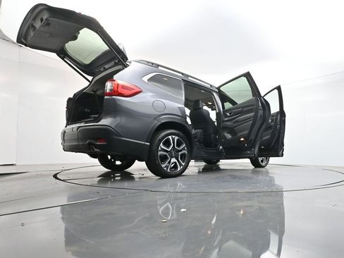 Used 2024 Subaru Ascent Limited w/ Technology Package AWD/4WD image 43