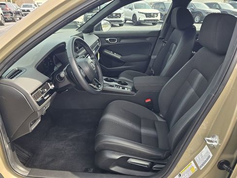 Used 2025 Honda Civic Sport image 11