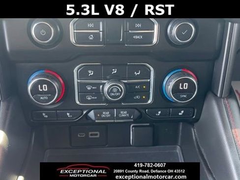 Used 2021 Chevrolet Suburban RST image 22