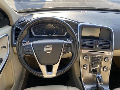 Used 2014 Volvo XC60 T6 AWD/4WD image 23