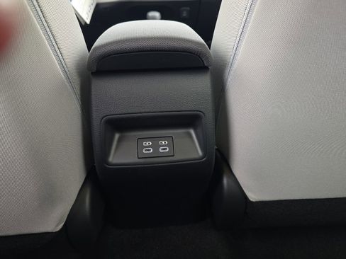 New 2026 Toyota Corolla LE image 18