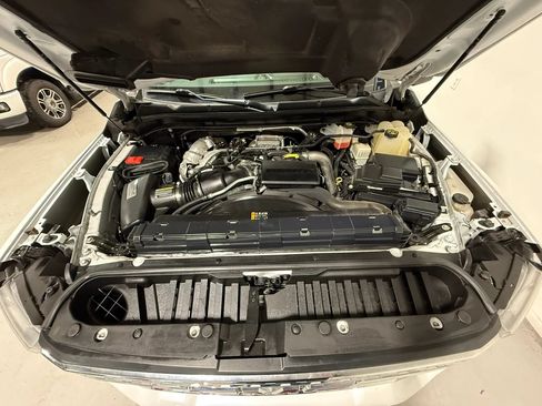 Used 2021 GMC Sierra 3500 Denali AWD/4WD image 19