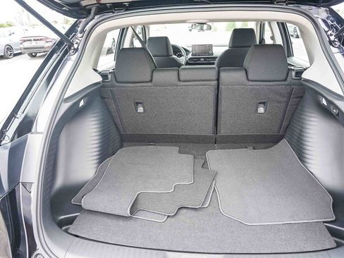 Certified 2025 Honda HR-V LX image 26