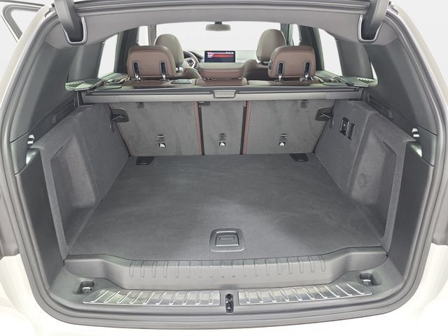Certified 2024 BMW X3 xDrive30i w/ Premium Package AWD/4WD image 32